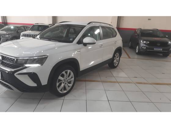 VOLKSWAGEN TAOS 1.4 250 TSI TOTAL FLEX COMFORTLINE AUTOMÁTICO